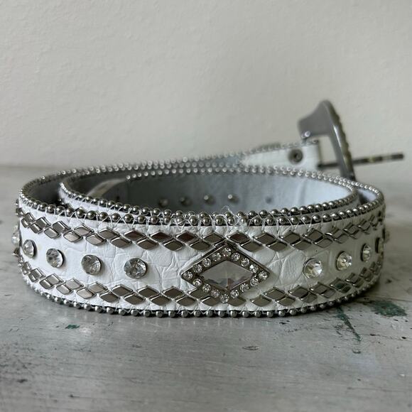 Western Leather bling belt Rhinestone cowgirl rodeo queen sparkle white 36 L - Picture 4 of 10
